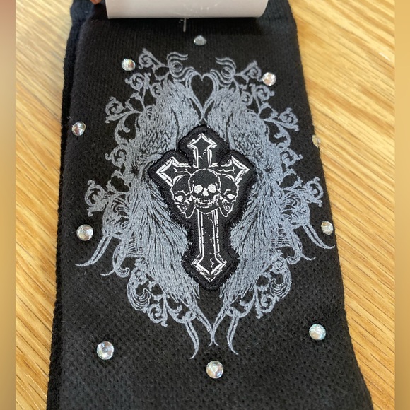 ☠️❤️‍🔥Gothic skull x cross rhinestone socks unisex 8-12  NWT - Picture 1 of 7